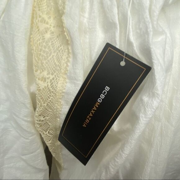 BCBGMaxAzria White w Cream Lace Detail Bell Sleeve - Picture 11 of 11
